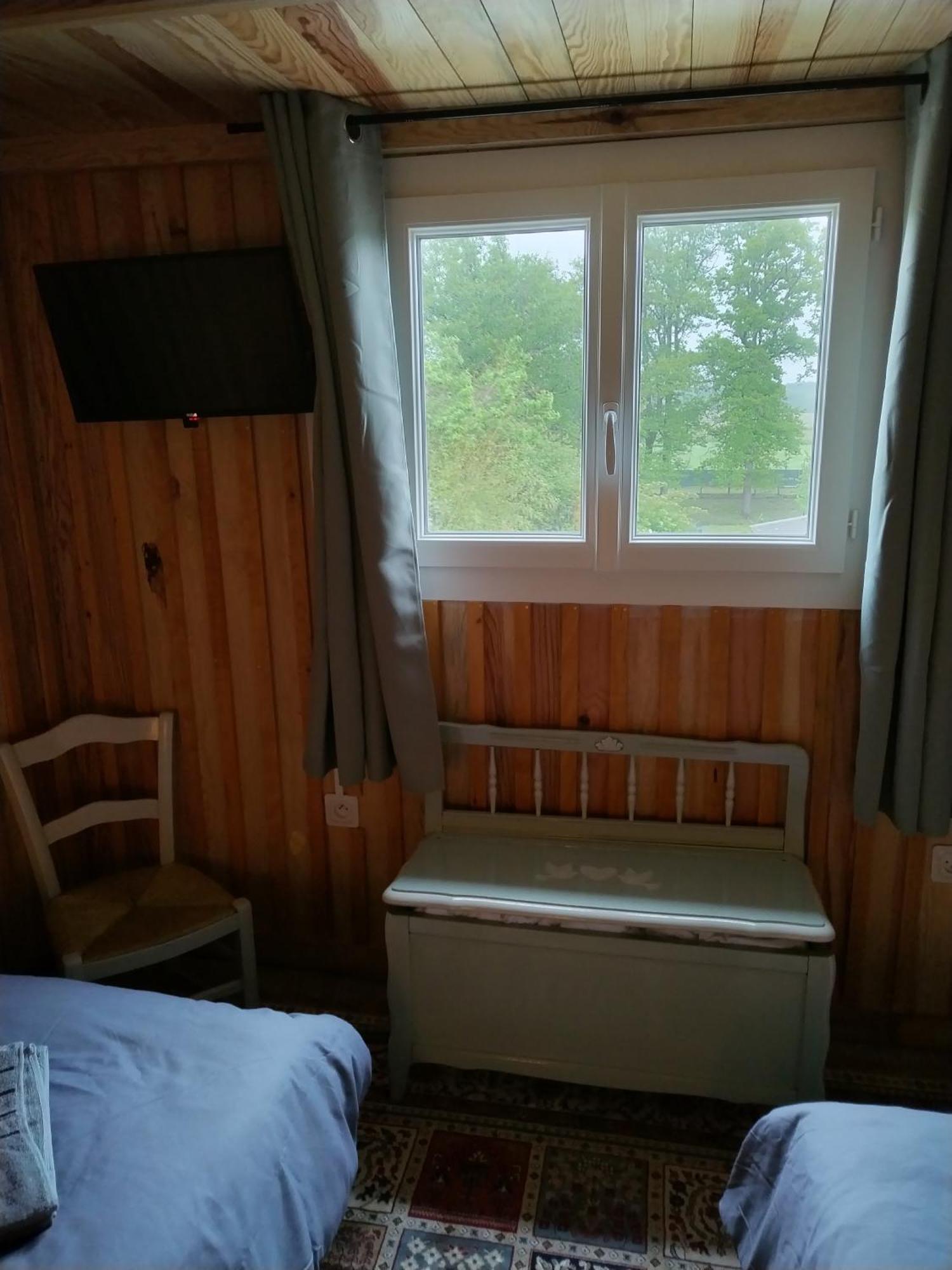 Appartement Gite Du Gardoir Boresse-et-Martron Bagian luar foto